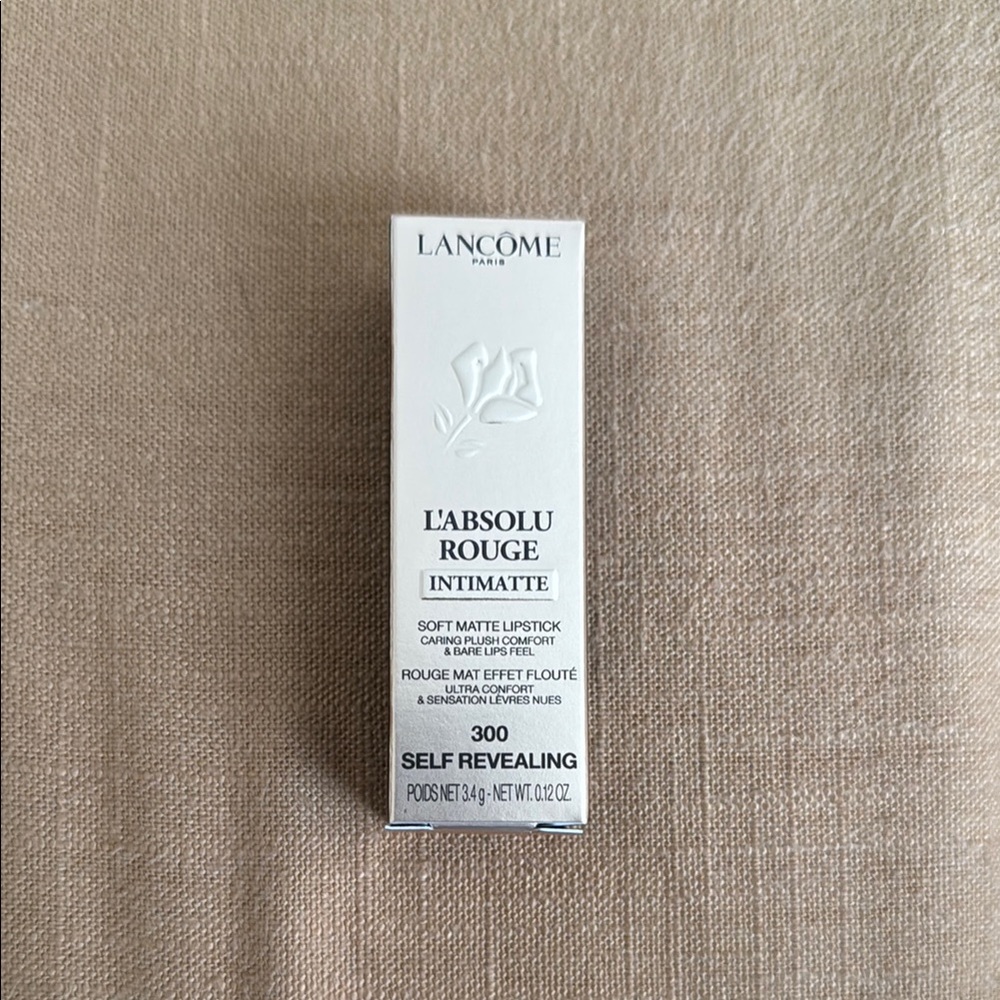 Lancôme L'Absolu Rouge Intimatte Lipstick in Shade 300 Self Revealing